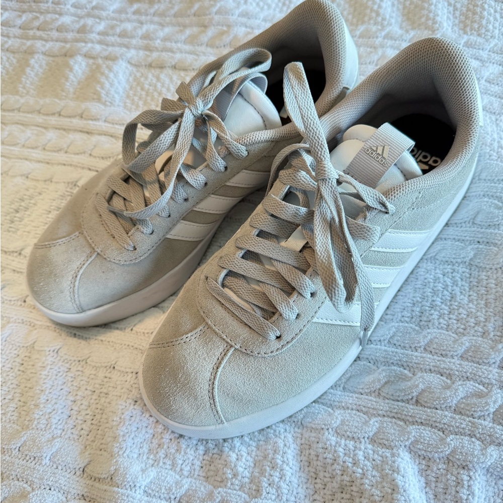 Adidas Women's grey Sneakers